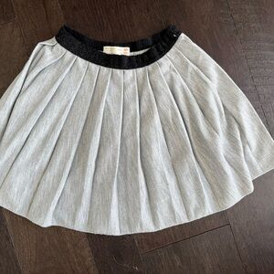 Zara kid’s Gray Pleated Skirt